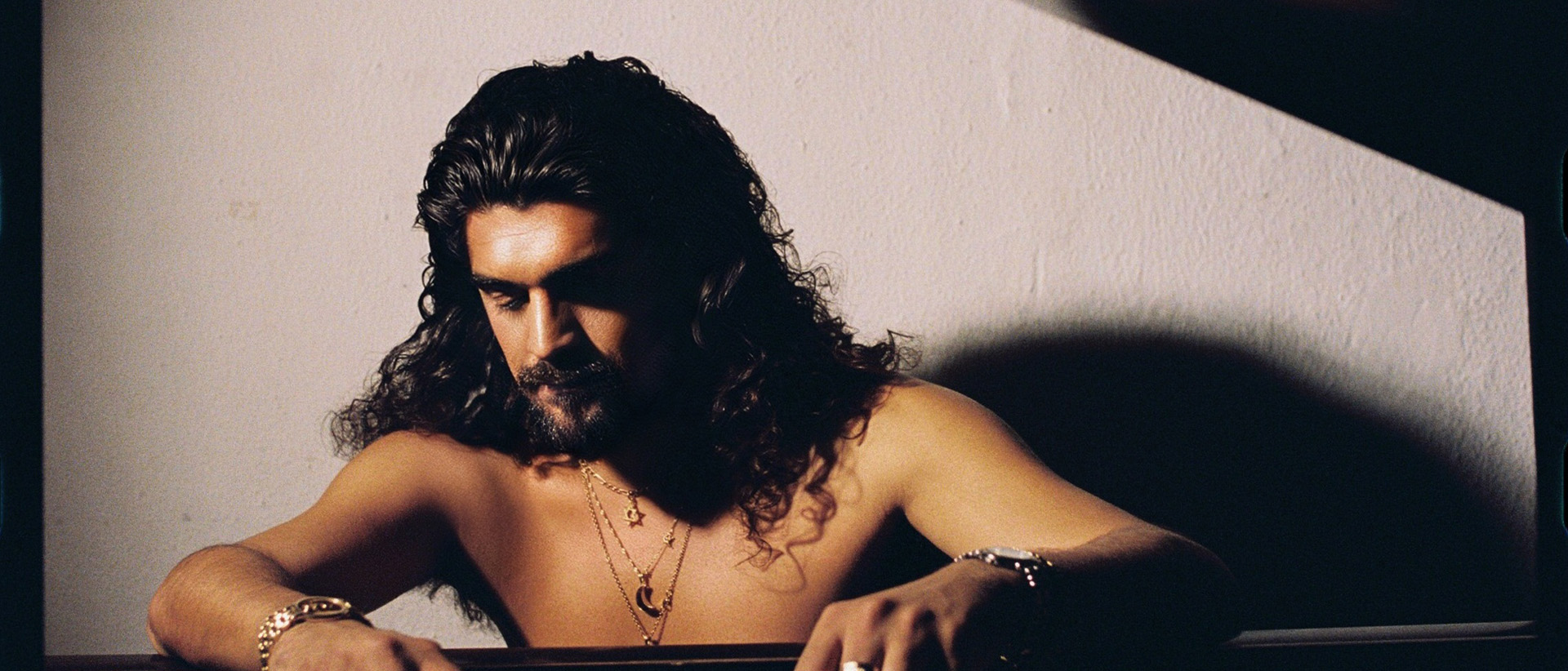 ISRAEL FERNÁNDEZ
