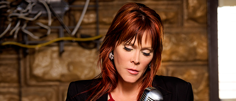 BETH HART