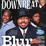 CHRISTIAN McBRIDE, EN PORTADA