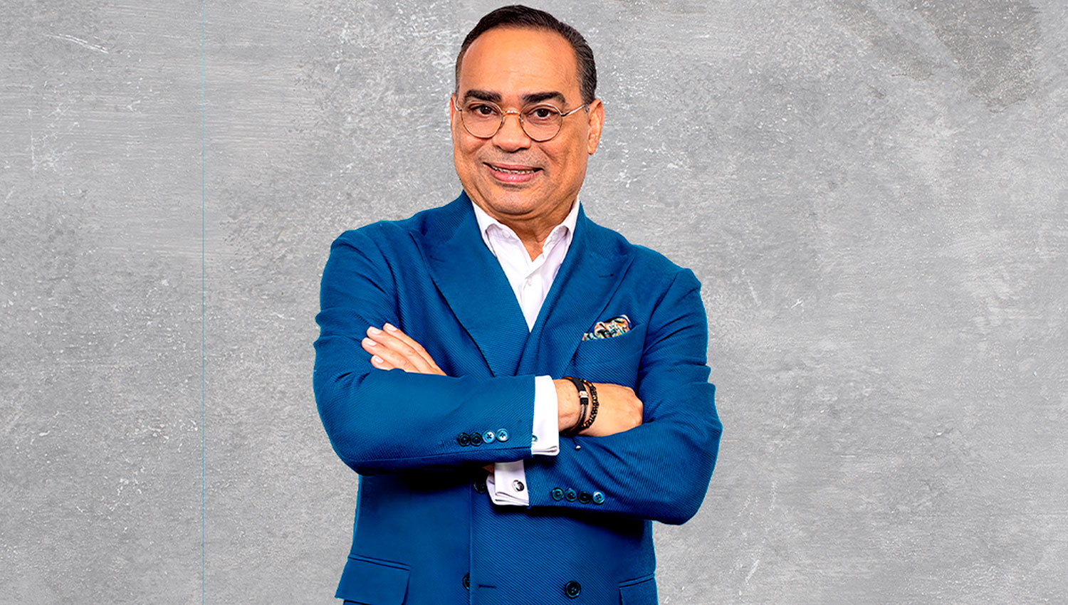 GILBERTO SANTA ROSA