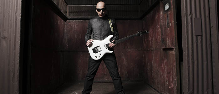 JOE SATRIANI