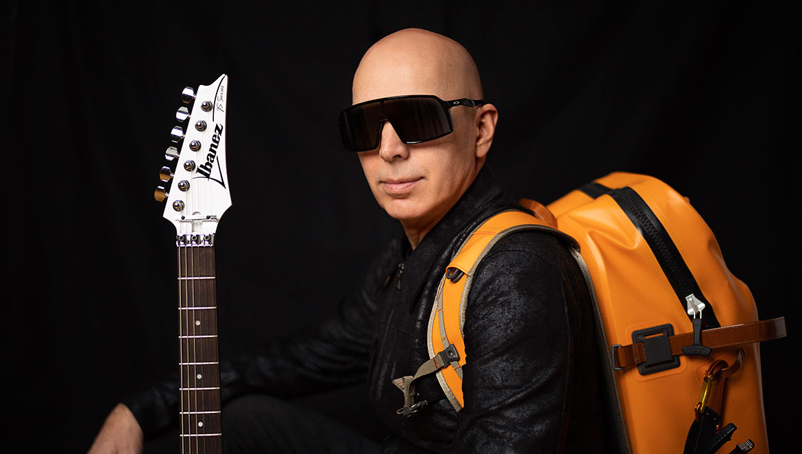 JOE SATRIANI