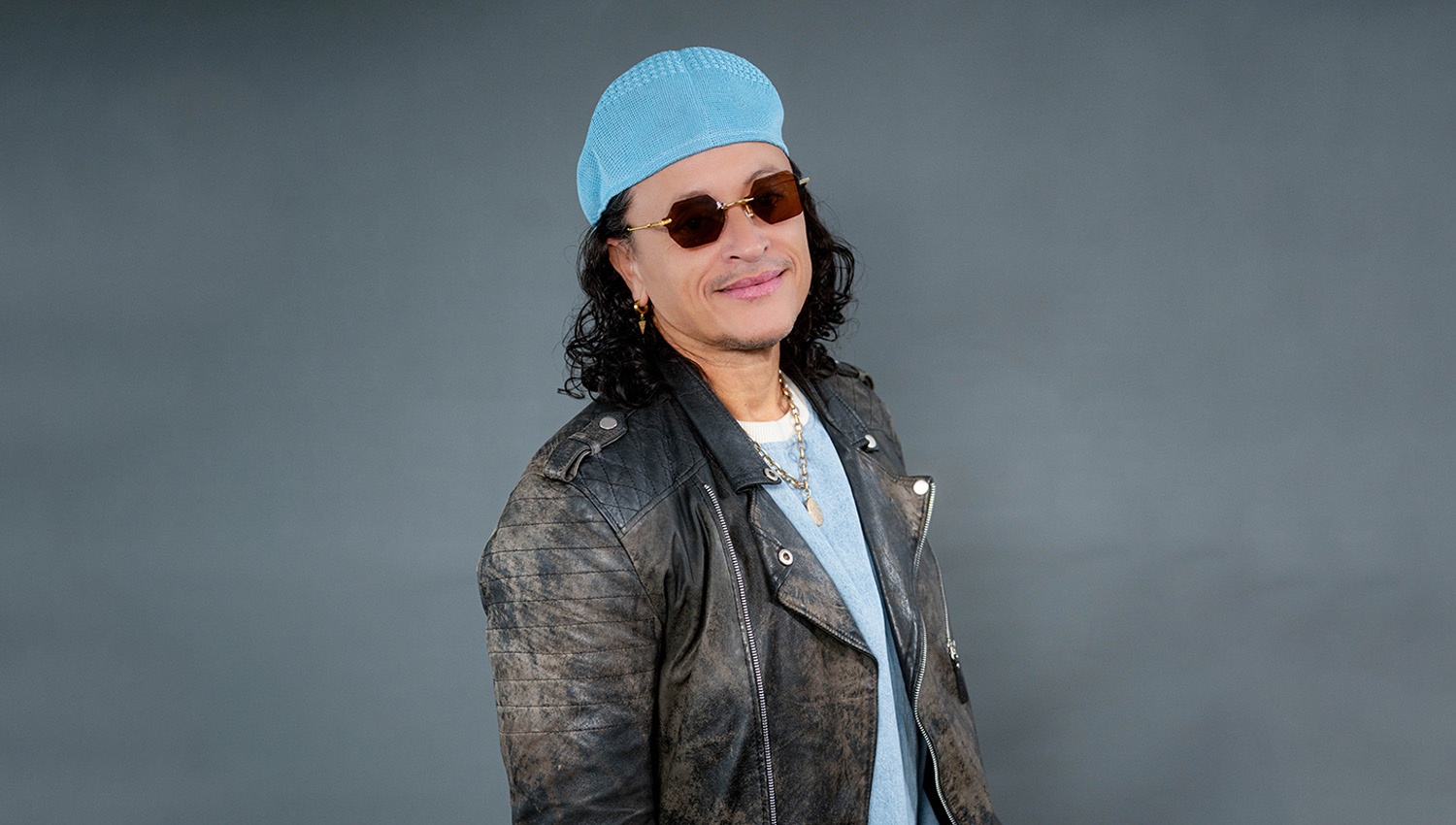 ELVIS CRESPO