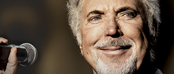 TOM JONES